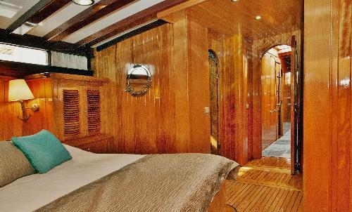 Seven Comfortable Cabins 