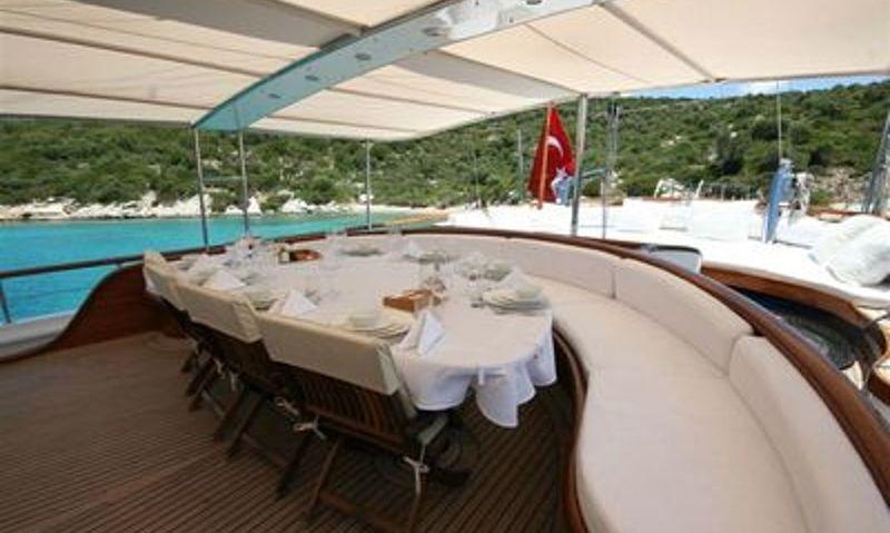 Abundance of sun deck entertainment options